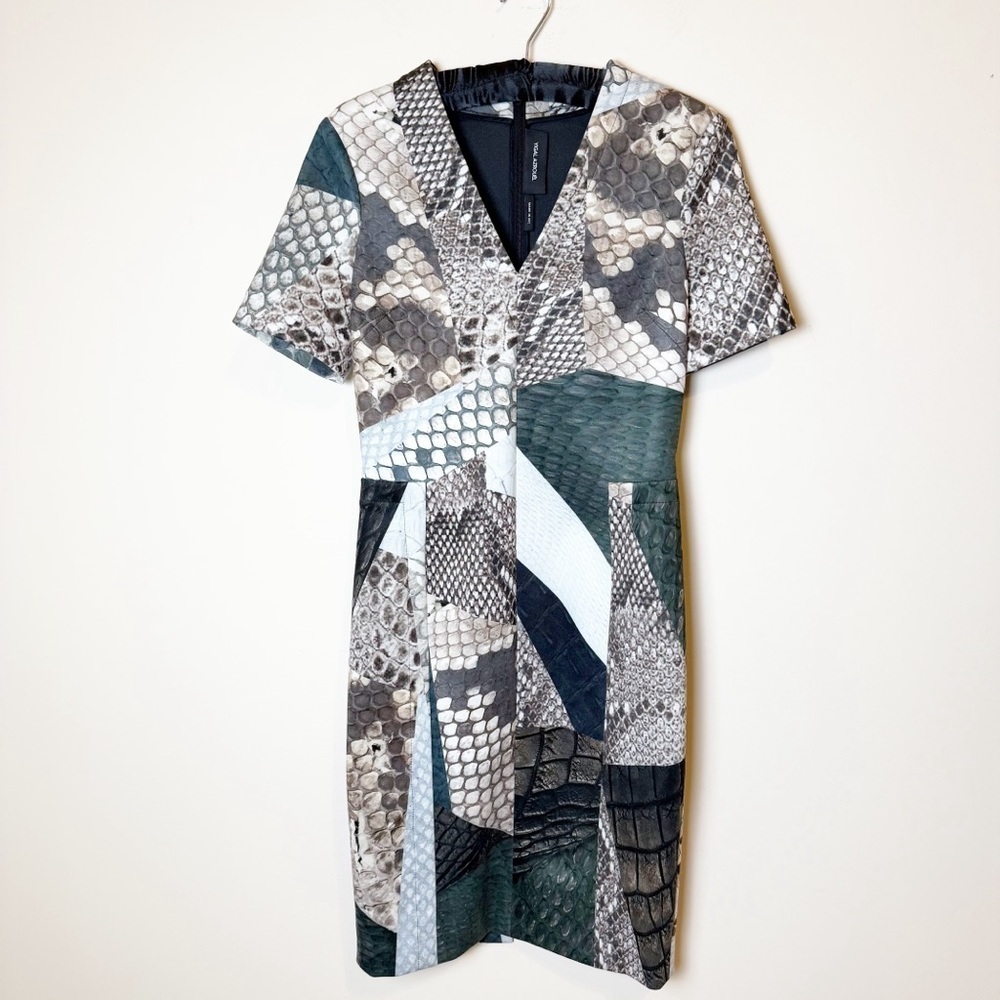 Great Quality Snake-Print Patchwork V-Neck Scuba Dress in Green, Black & Cream